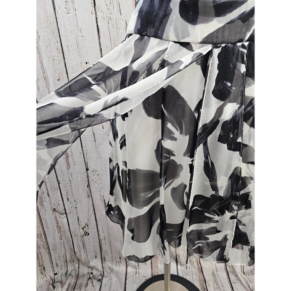 LM Women's 10 Carmen Marc Valvo 100% Silk Black & White A-Line Dressy‎ Skirt EUC - Picture 2 of 8